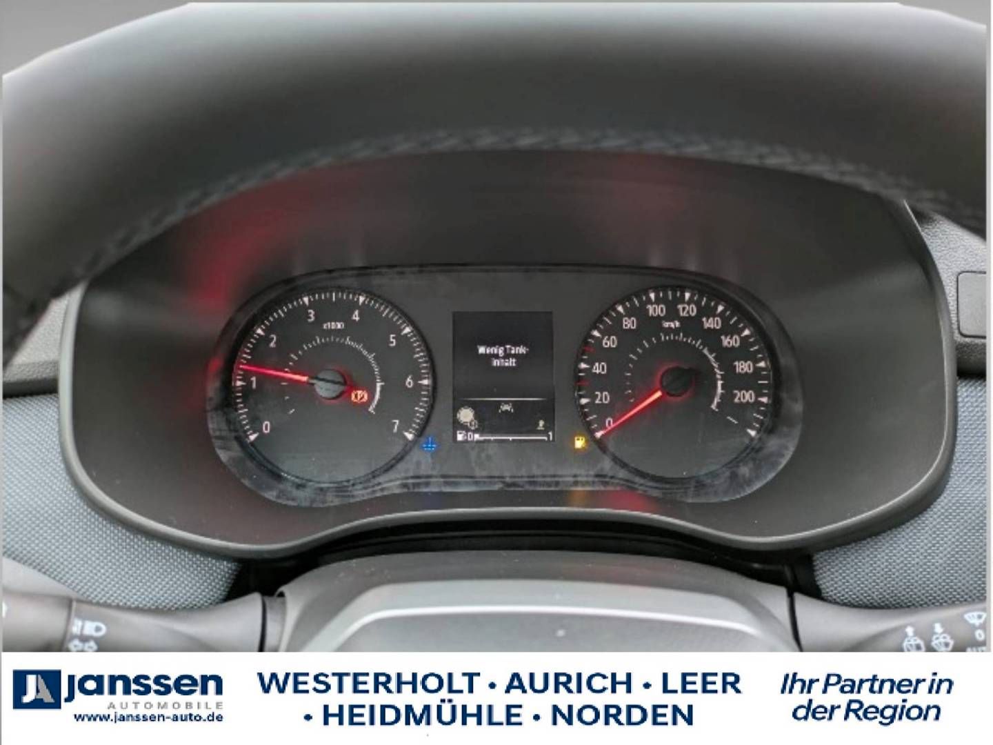 Fahrzeugabbildung Dacia Sandero Stepway Expression TCe 110