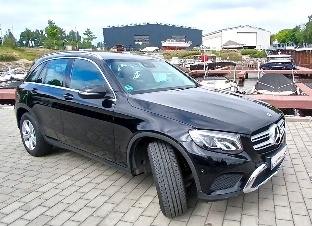 Image of Mercedes-Benz 250
