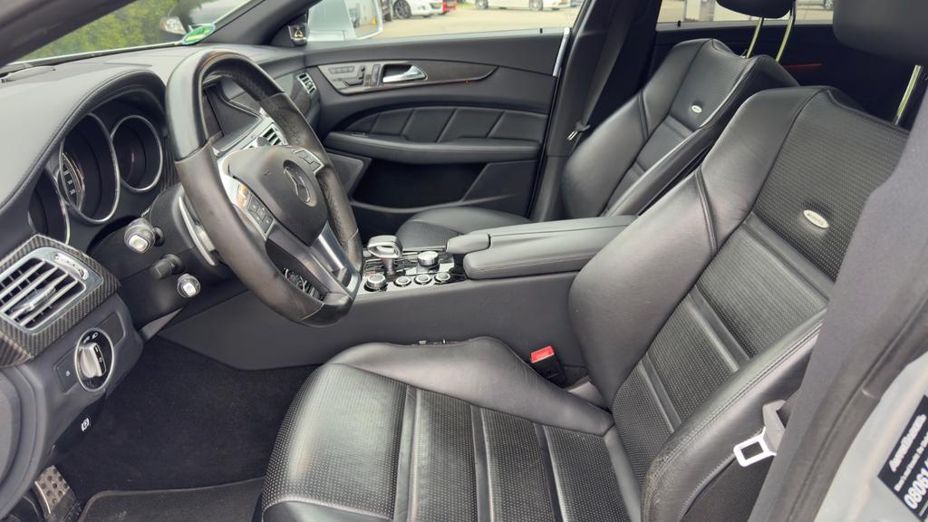 Mercedes-Benz CLS 63 AMG Shooting Brake