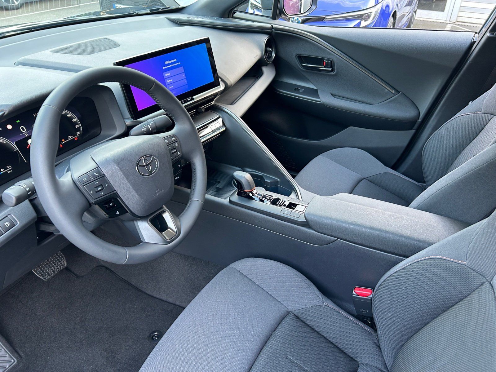 Toyota C-HR - Bild 10