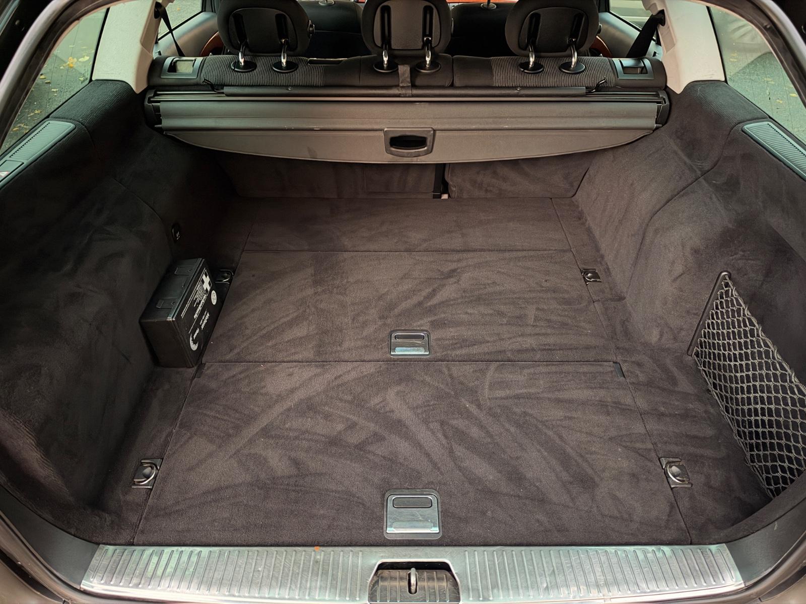 Mercedes-Benz E220 2007 — photo 13