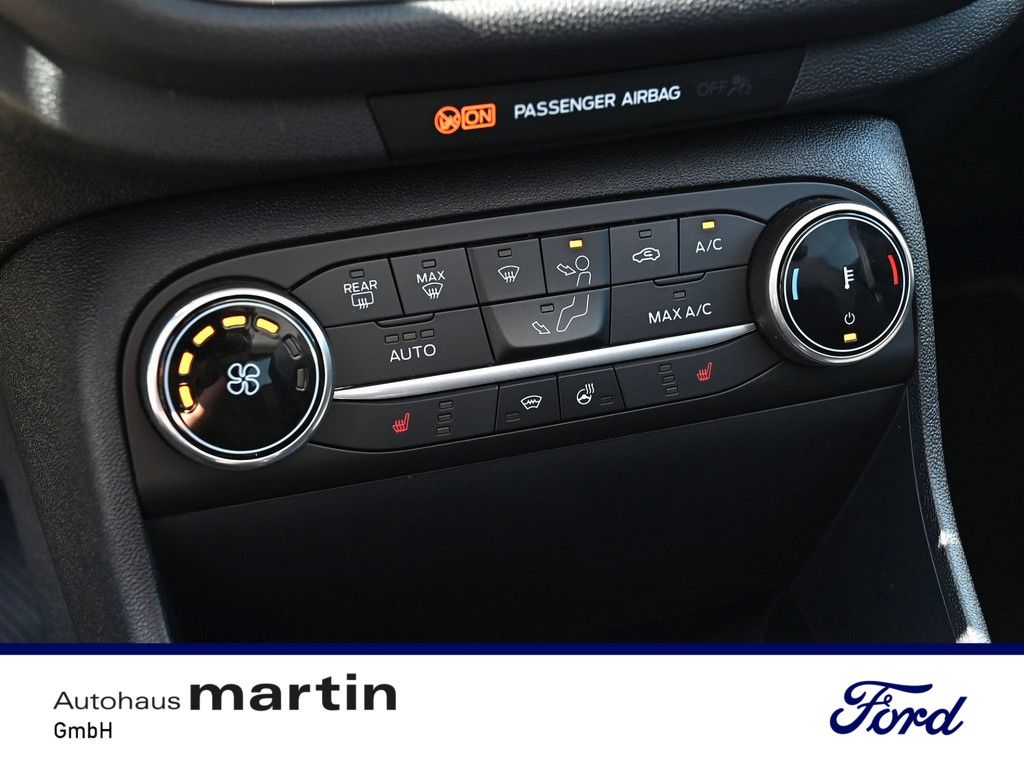 Fahrzeugabbildung Ford Fiesta Titanium WKR WSSbeh. FSE PDC SYNC SHZ LED