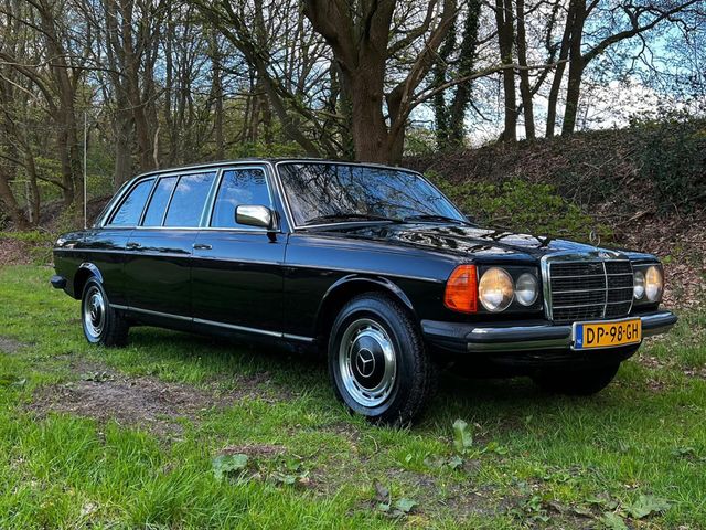 Mercedes-Benz 280 200-280 (W123) 250 L 8p. V123 PULLMAN