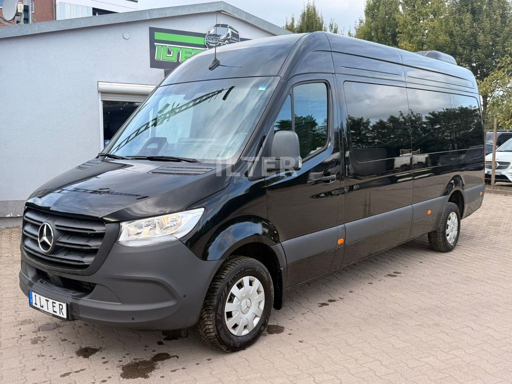 Image of Mercedes-Benz Sprinter