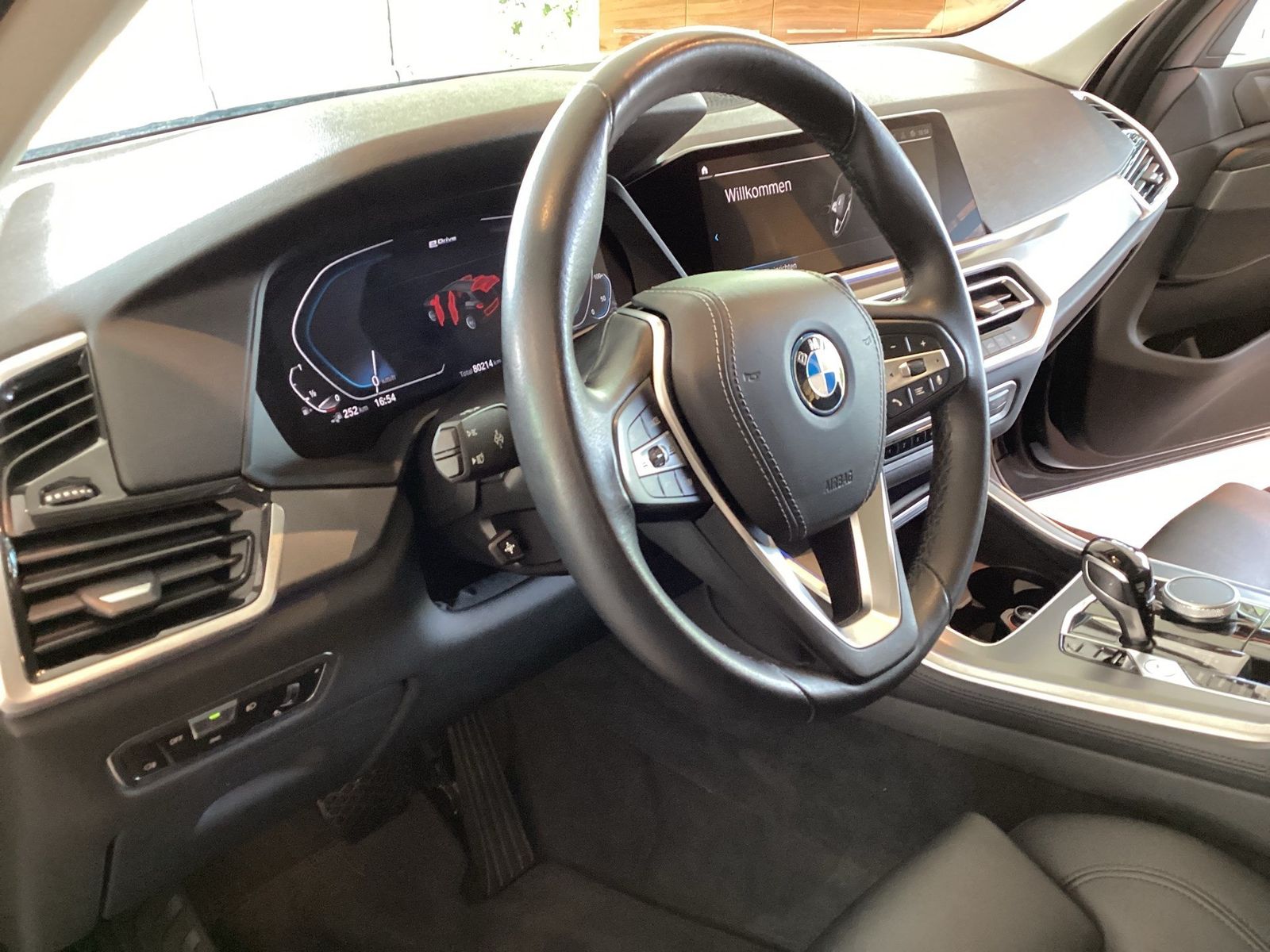BMW X5 xDrive45e HiFi DAB LED WLAN Pano.Dach Shz foto 2