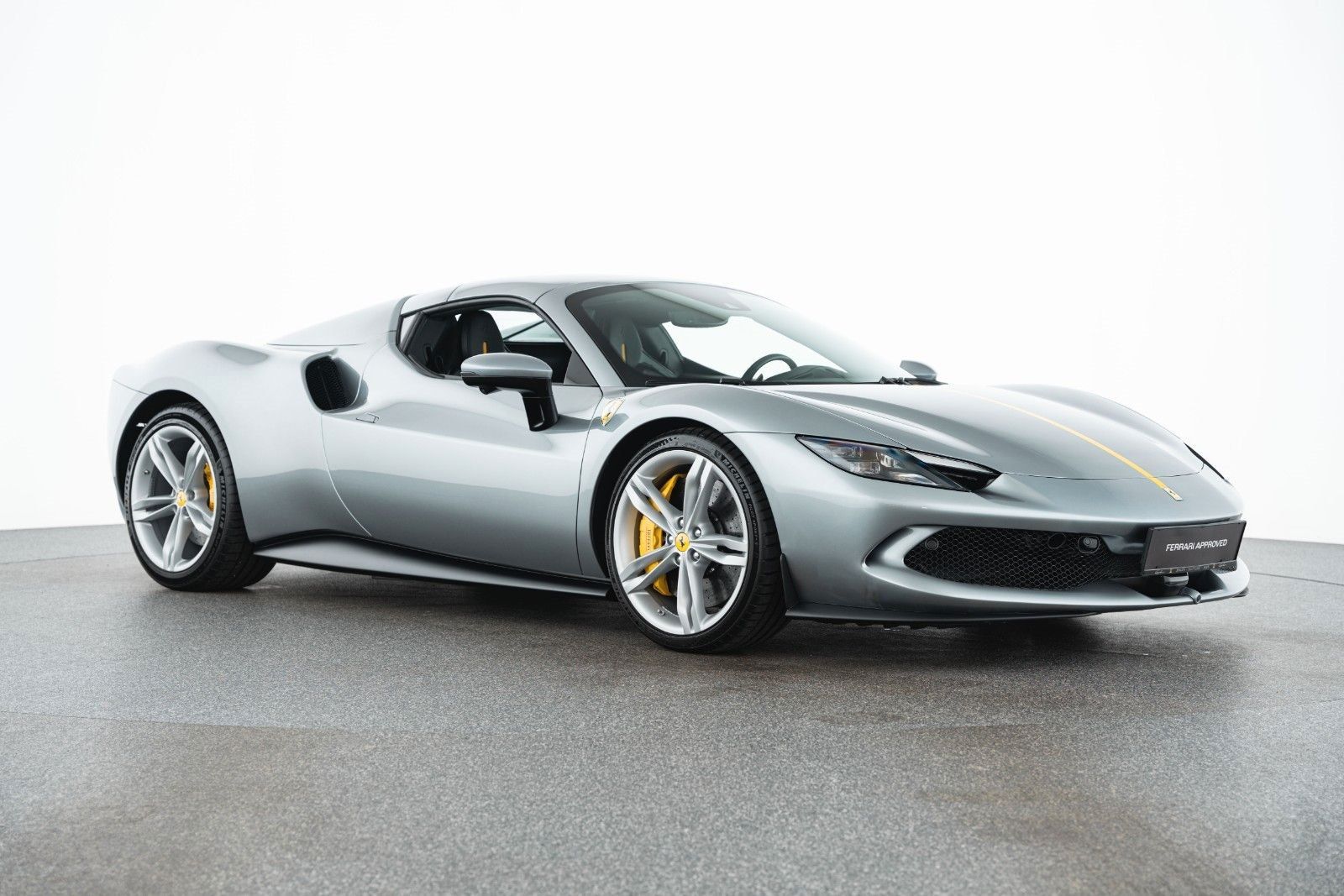 Ferrari 296 GTS imagem 3
