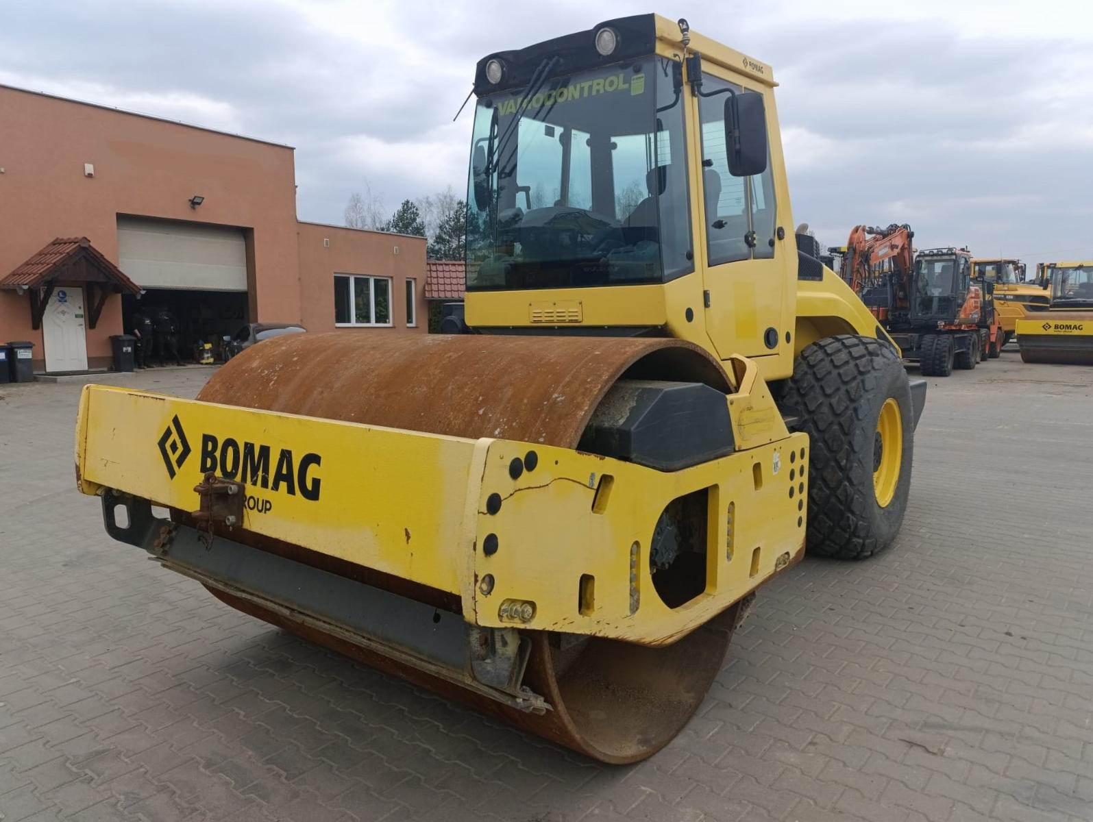 BOMAG BW 213 DH-4 BVC