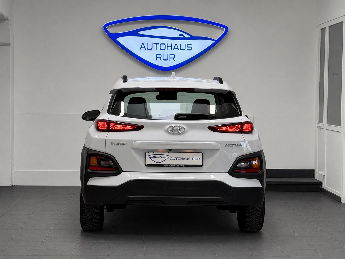 Hyundai Kona Trend 2WD/KAMERA/CARPLAY/SHZ/INSPK NEU