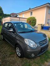 Kia Picanto 1.1 Automatik getribe - gebrauchte Kia Picanto aus dem Jahr 2008