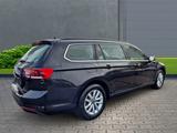 Volkswagen Passat Variant Business 2.0 TDI+Alufelgen+Klimaa - Volkswagen Passat: Kombi, 2.0