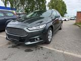 Ford Mondeo Turnier Titanium PDC AHK TÜV-Neu Navi - Ford Mondeo: Titanium