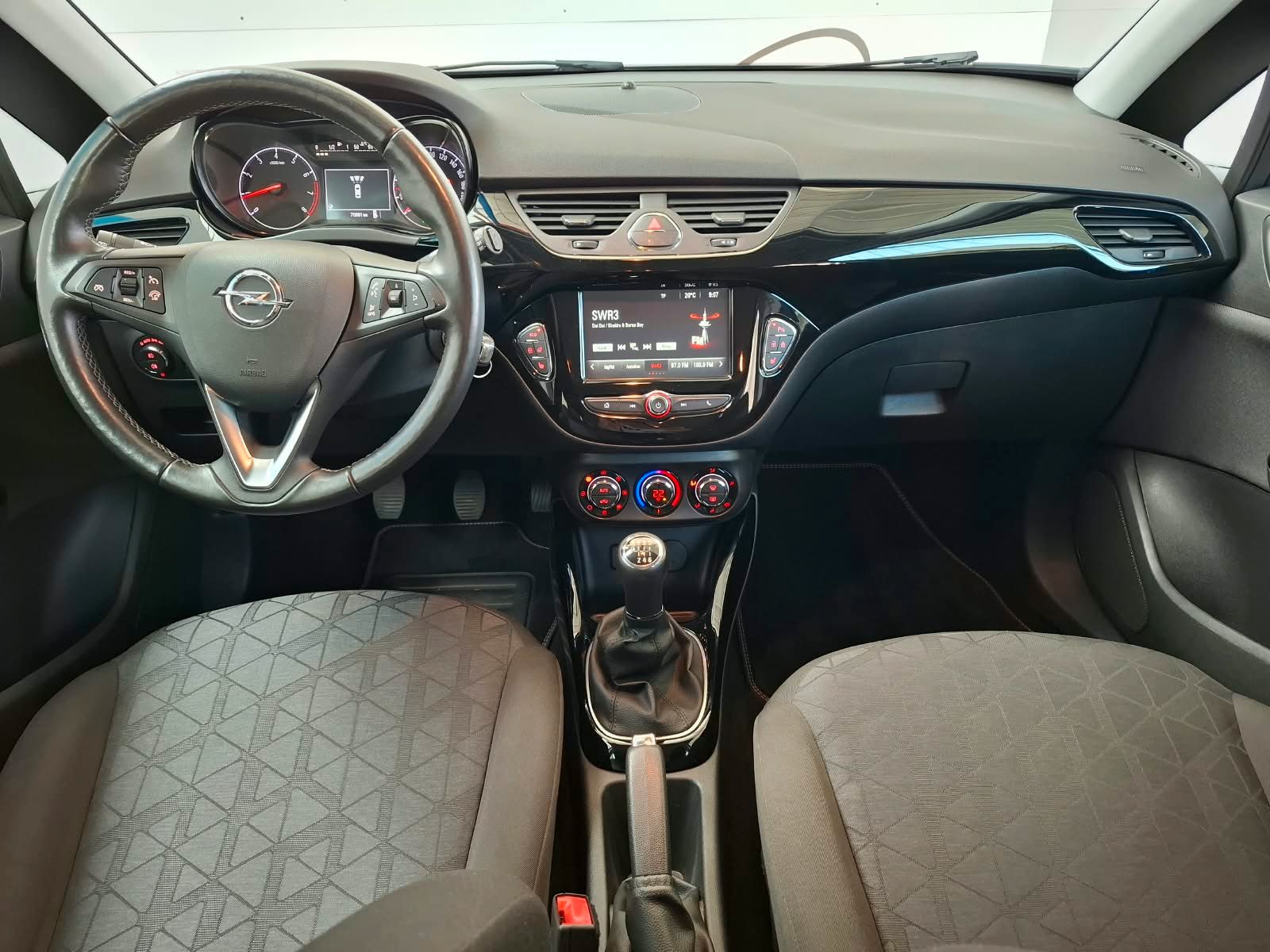 Fahrzeugabbildung Opel Corsa E ecoFlex +Kamera +Tempomat +Sitzheizung