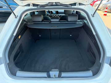 Mercedes CLA 200 Shooting Brake - 8