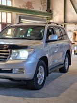 Toyota Land Cruiser 200 Executive D4D V8 TDI J200 - Toyota Land Cruiser in Dortmund