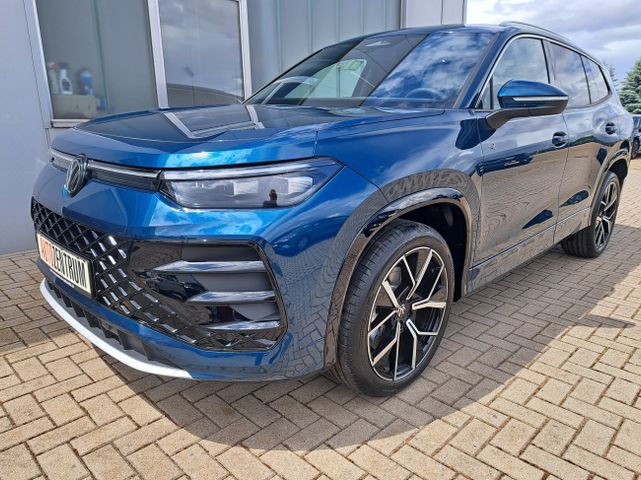 Volkswagen Tayron R-LINE 2.0 TDI 7-SITZE AHK PANO ALU-20"