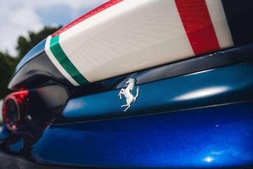 صورة 8 لـ 2019 Ferrari 488 PISTA