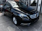 Mercedes-Benz B -Klasse B 180,Bi-Xenon,PDC,Navi - Mercedes-Benz B 180 aus 2012