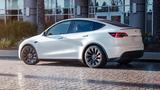 Tesla Model Y Performance |AHK| 1. Hand| 8fach bereift - Tesla Model Y AHK Gebrauchtwagen