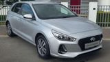 Hyundai i30 Trend AHK abnehmbar Temp. Lenkradheizung - Hyundai i30: Kleinwagen