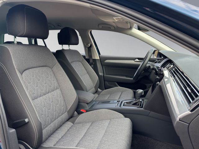 Passat Variant 2.0 TDI Business ACC FACEL. LED