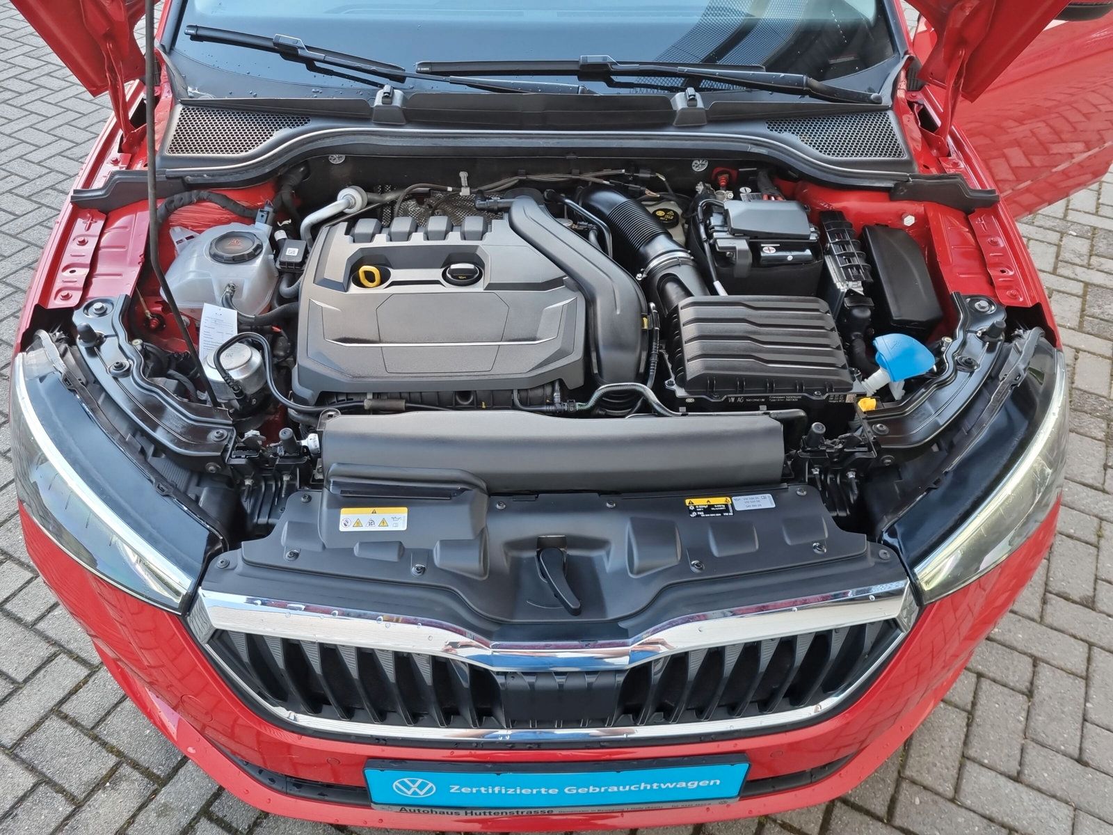 Fahrzeugabbildung SKODA Scala 1.5 TSI DSG Clever AHK eKLAPPE LED KAMERA
