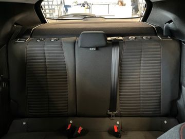 MYAUTOCENTER – Gebraucht- und Jahreswagen mit Werkstattservice in Pfaffenhofen Peugeot 2008 Active *Klima*Kamera*Navi*Bluetooth*DAB+*