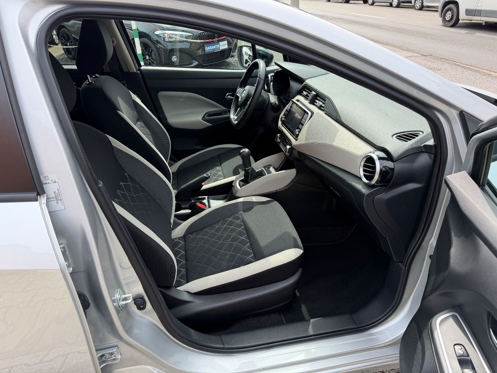 Fahrzeugabbildung Nissan Micra N-Design NAVI KAMERA SPUR ASSIST SITZHEIZ.