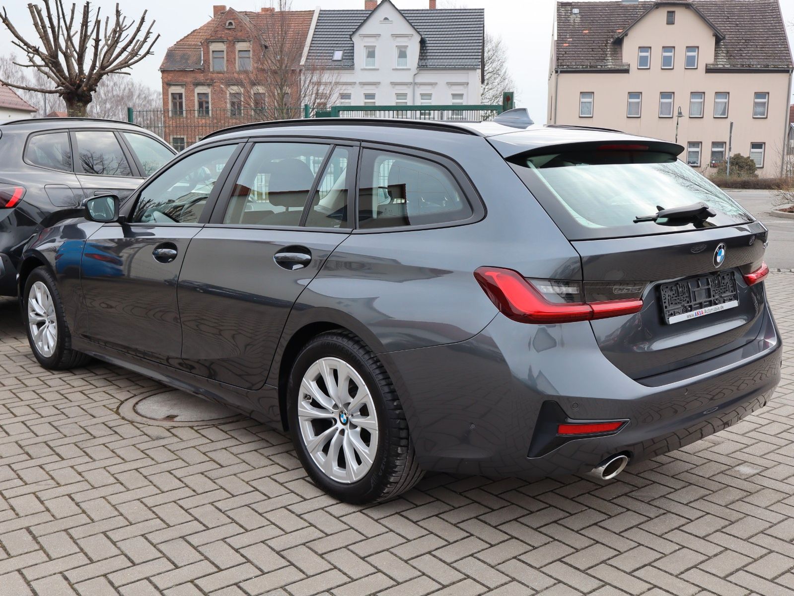 BMW 318i Touring Advantage Auto foto 4