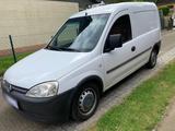 Opel Combo 1.7 DTI LKW Geschl. Kasten. Diesel - gebrauchte Opel Combo aus dem Jahr 2003