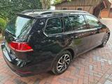 Volkswagen Golf 1.0 TSI Join Variant 2Hd. CheckH. TOP  - Volkswagen Golf mit Benzin-Antrieb: Kombi, 2.0