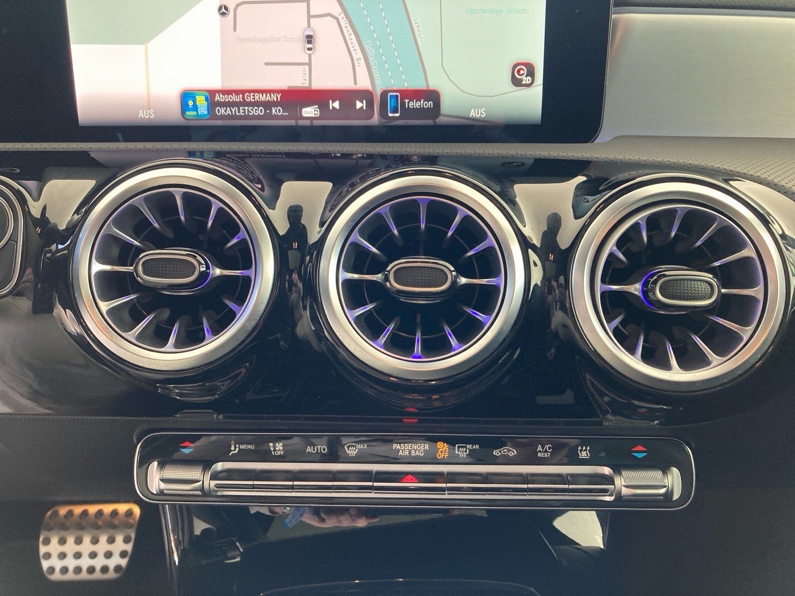 Fahrzeugabbildung Mercedes-Benz CLA 35 AMG 4M*Aero*Pano*HUD*Burm*STDHZG*Dist*360
