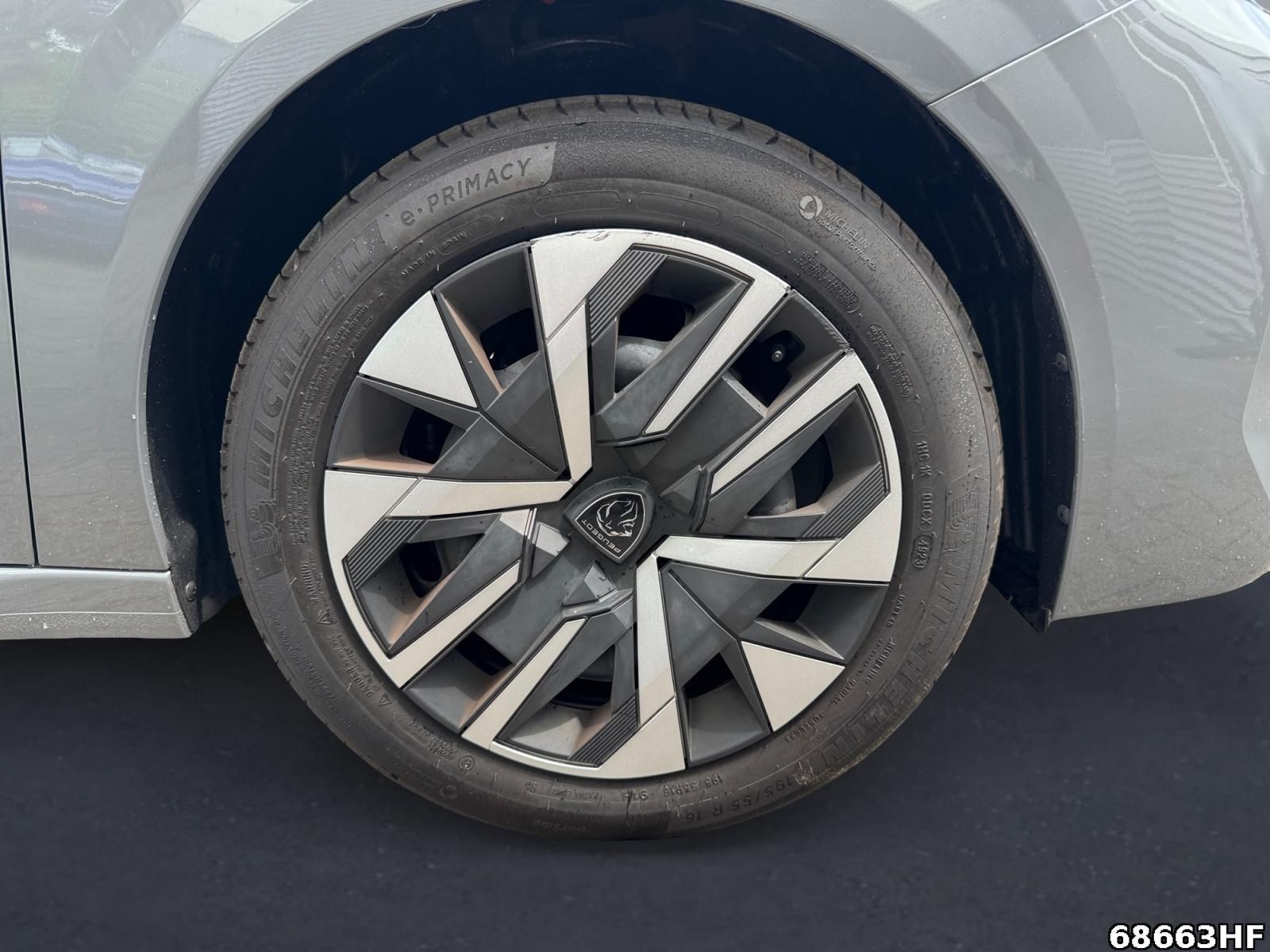 Fahrzeugabbildung Peugeot 208 1.2 PureTech 75 Active (EURO 6e)