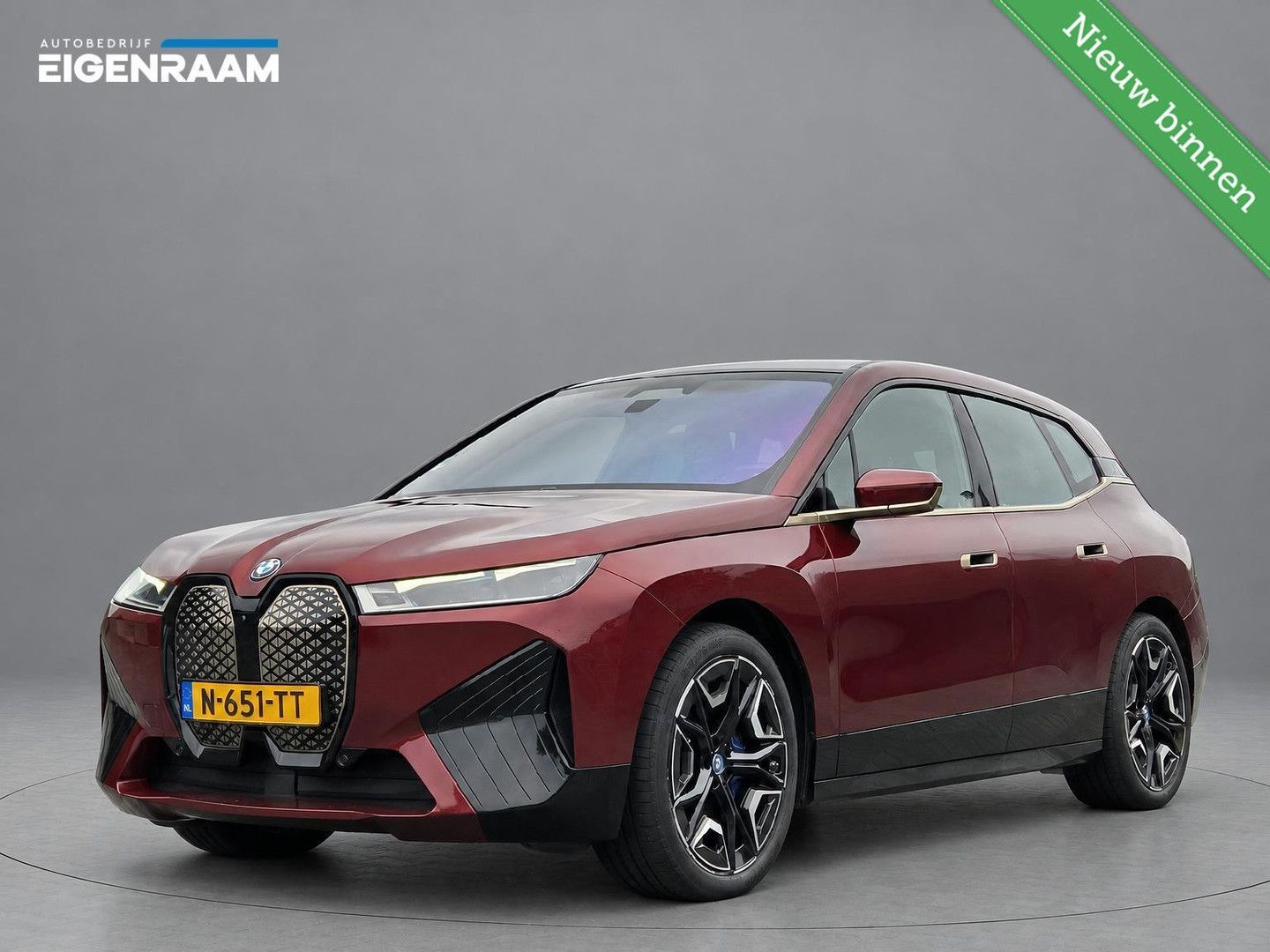 BMW iX xDrive40 Sportpaket 77kWh SOH 93,7% | Pano |