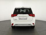 Mitsubishi Outlander 2.4 PHEV CVT 4WD Navi Kamera Alcantara - Mitsubishi Outlander in Halle