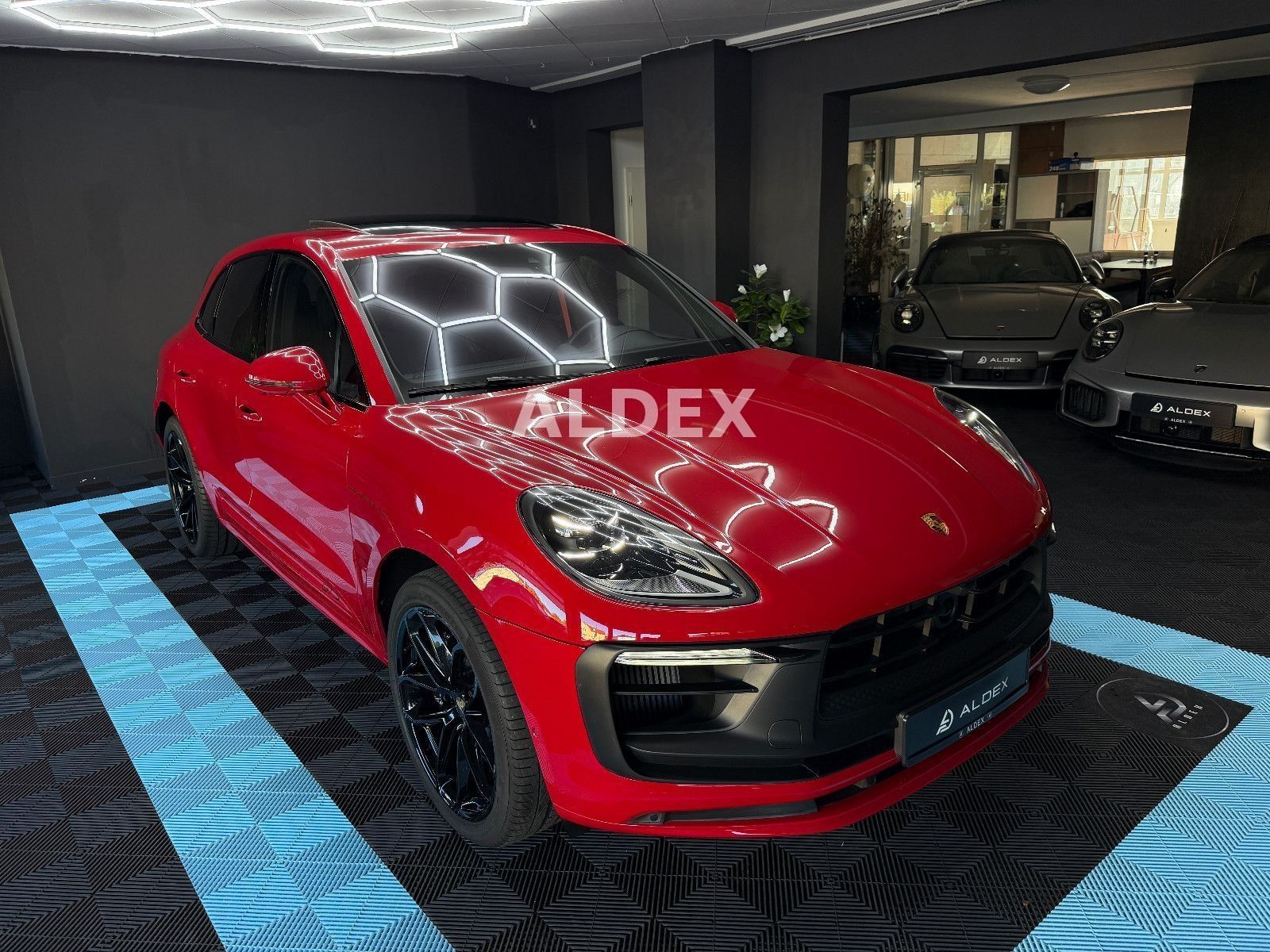Porsche Macan GTS Sport Chrono°PANO°AIRMATIC°ACC°KEY°18W foto 3