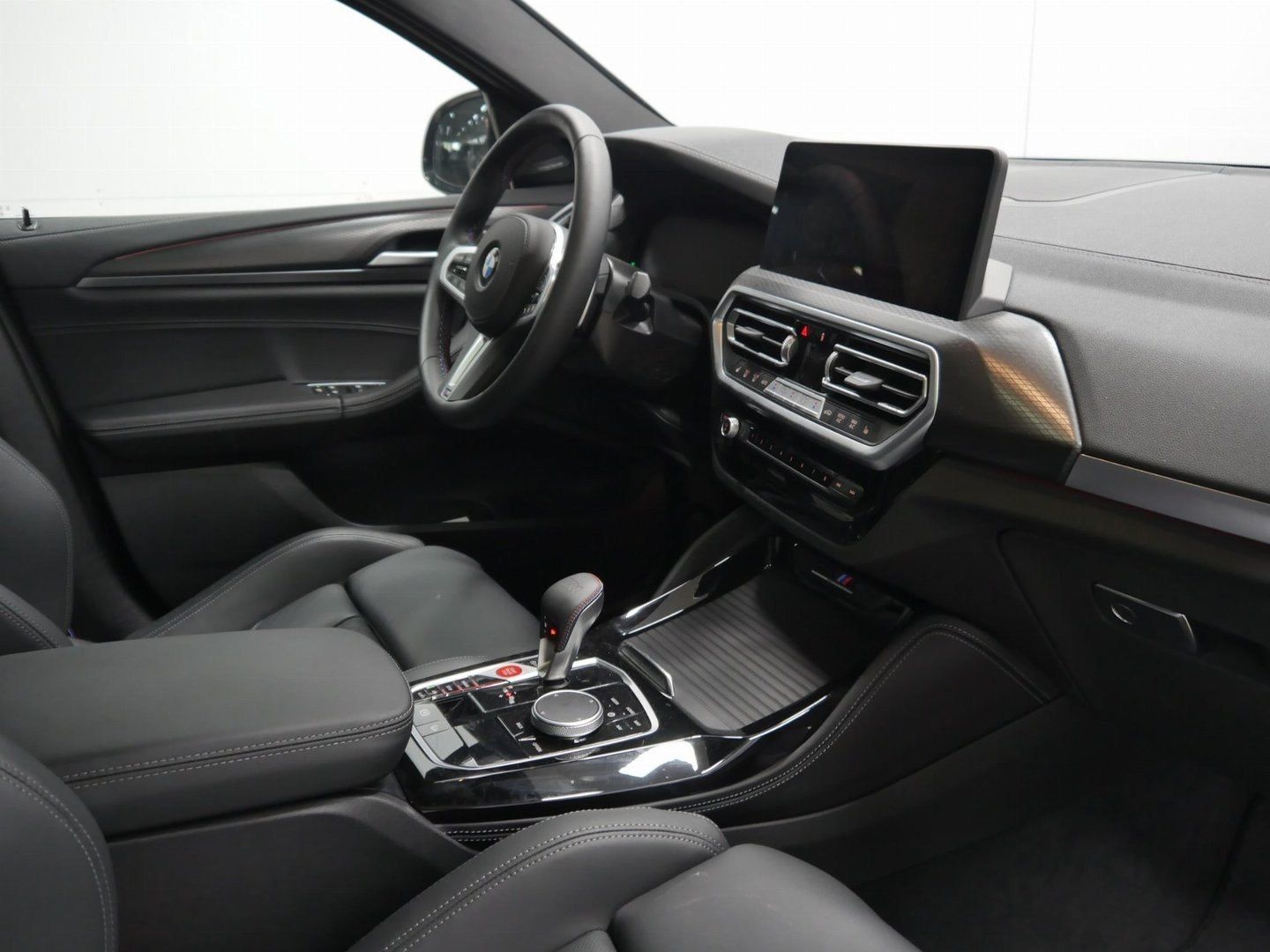 Fahrzeugabbildung BMW X4 M M Sportpaket Glasdach Head-Up HK HiFi DAB