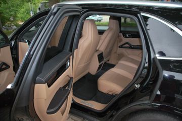 Porsche Cayenne - 10