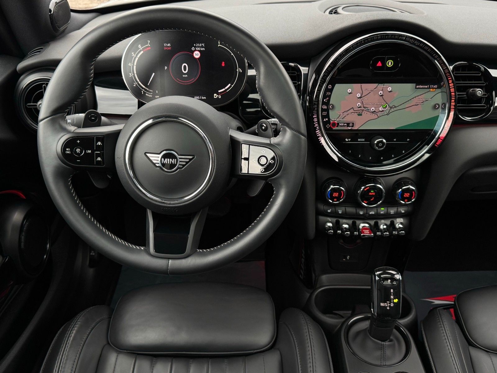 Fahrzeugabbildung MINI Cooper S Classic Trim H&K Pano Leder CAM ACC