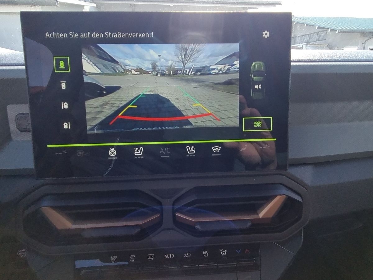 Fahrzeugabbildung Dacia Bigster Extreme HYBRID 155