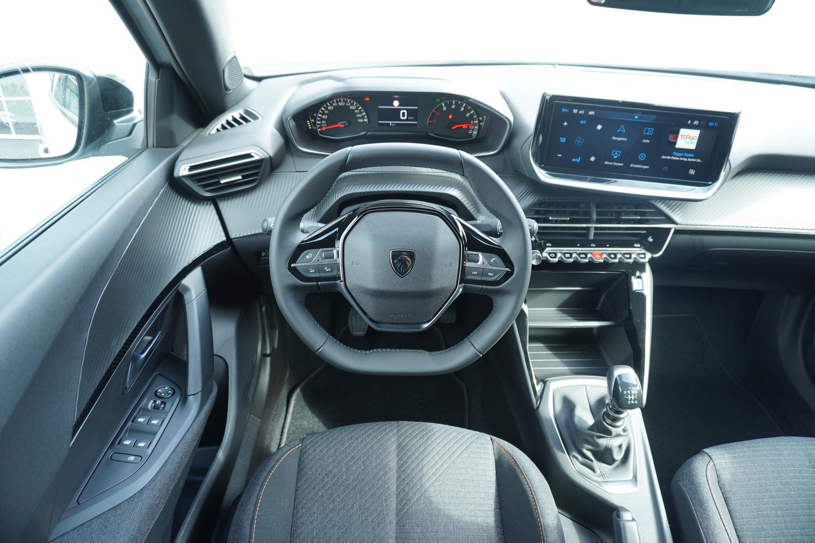 Peugeot 2008 1.2 PureTech LED Navi Kamera