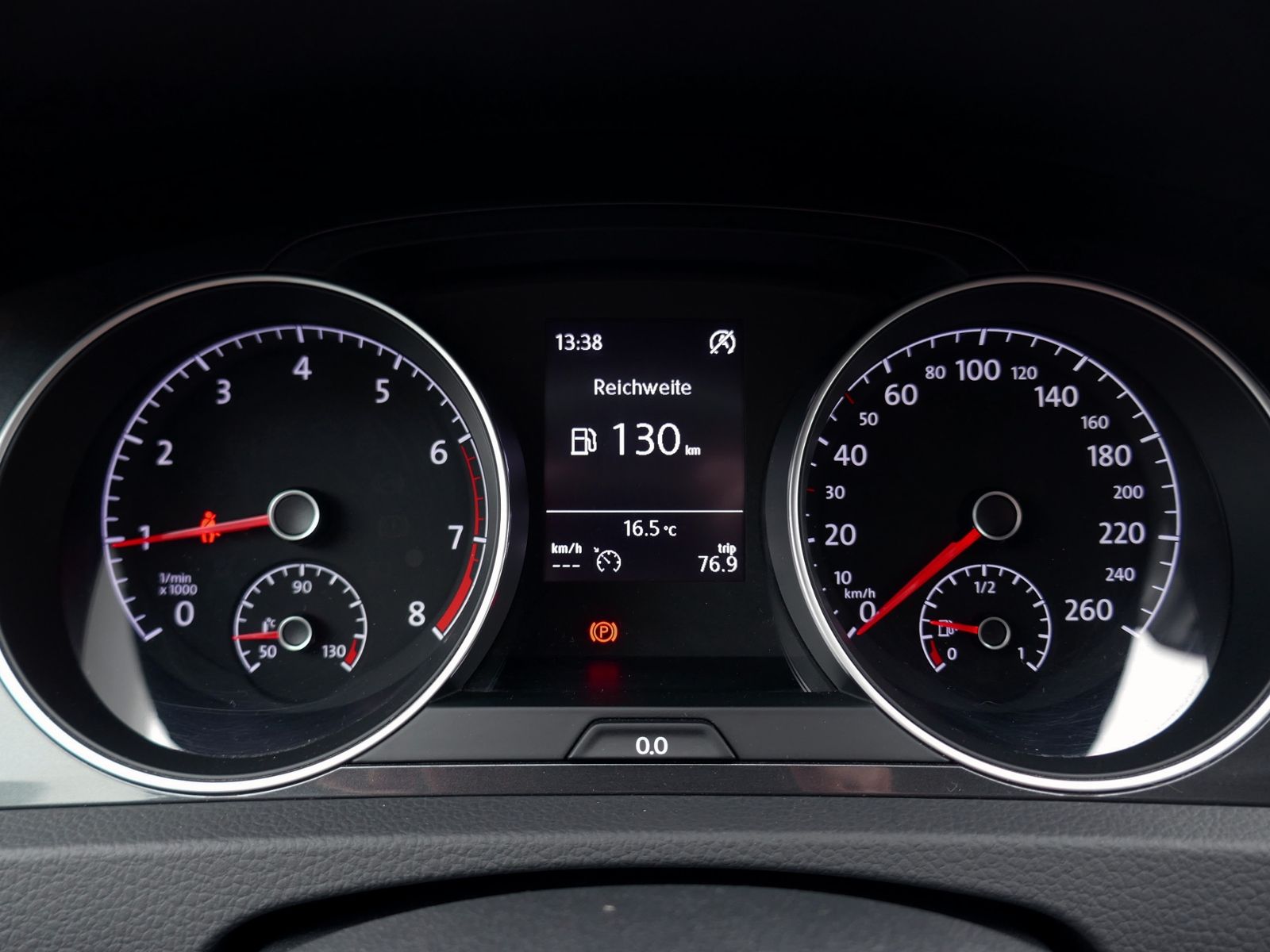 Fahrzeugabbildung Volkswagen Golf VII Variant Comfortline 1.0 TSI | PDC ACC