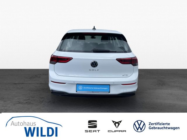 Golf VIII Life 1.0 eTSI DSG NAV LED ACC RFK