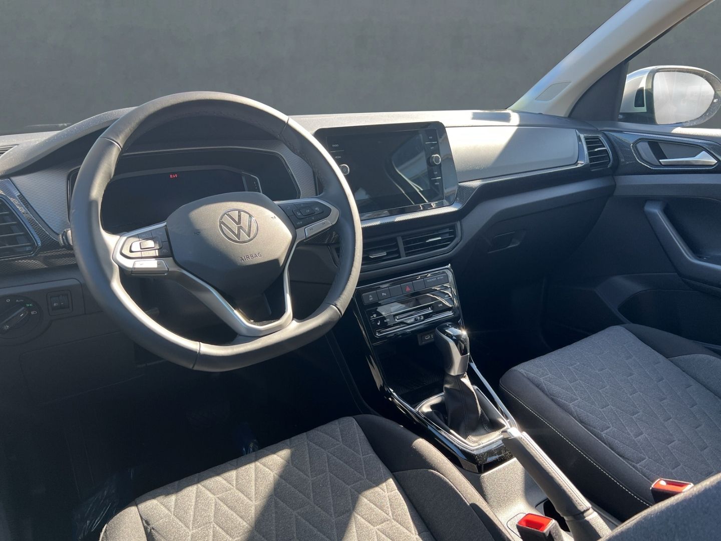 T-Cross Life 1.0 l TSI OPF AHK-abnehmbar Navi Di
