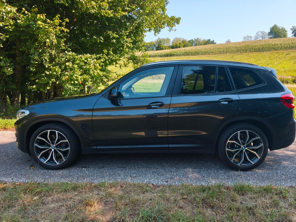 Image of BMW X3