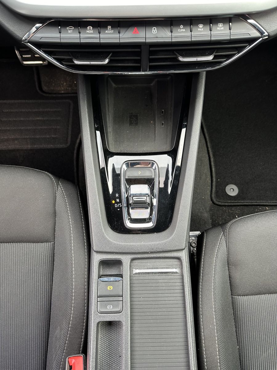 Fahrzeugabbildung SKODA Octavia Combi 1.4 TSI iV Style NAV+LED+ACC+HUD