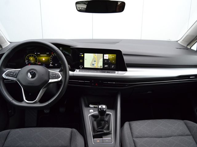 Golf VIII 1.5 TSI Life LED/NAVI+VZE/BUSINESS-PRE