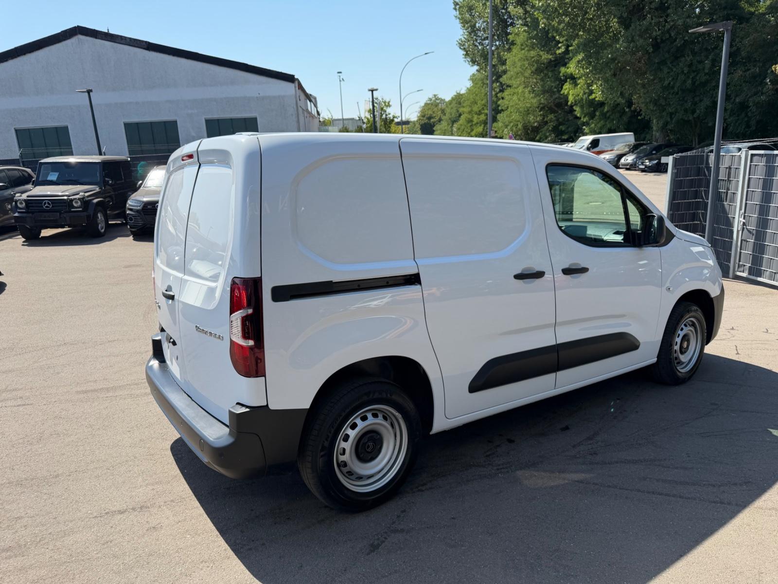 Citroën BERLINGO KASTEN L1H1/M *JAHRESWAGEN*NAVI*KLIMA*