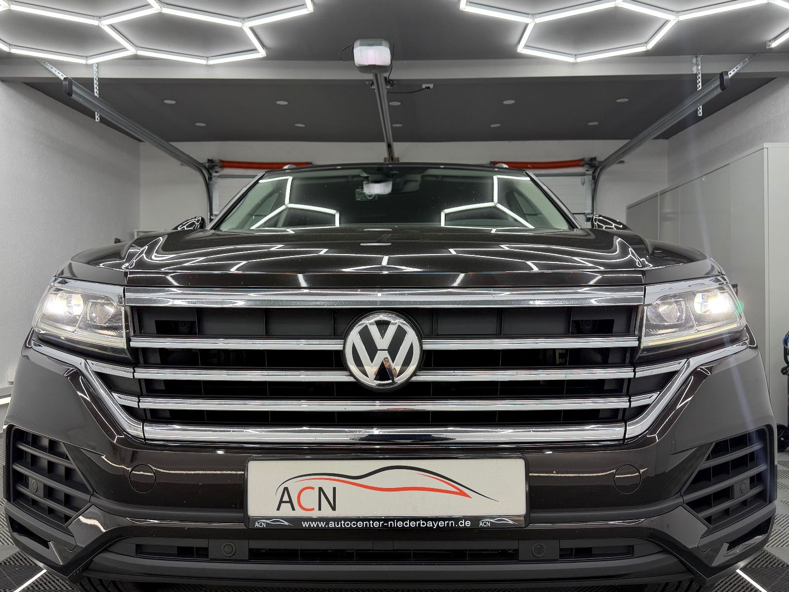 Fahrzeugabbildung Volkswagen Touareg 3.0 TDI 4Motion/KAMERA/ACC/AHK/LED