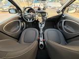 Smart forfour passion 66kW*LED*PANO*NAVI*SHZ*PTS* - Smart ForFour mit Benzin-Antrieb: Sportfahrwerk
