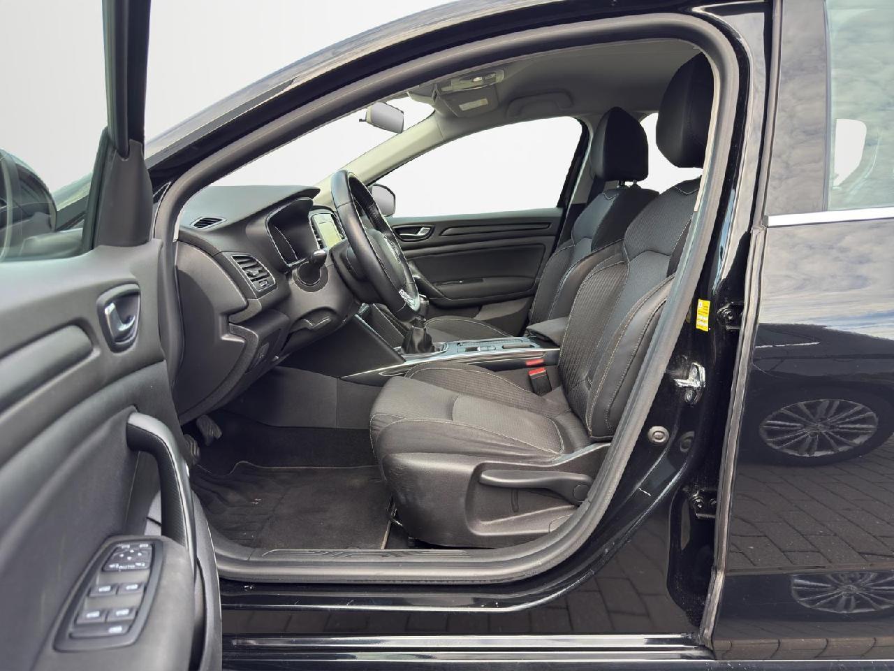 Renault Megane GT Business Edition TCe 130/Keyless/Navi